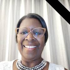 Five Products, One Regimen: 💜Revitalize with Foaming Cleanser 💜Reclaim  with Advanced Lifting Serum 💜Restore with Day Cream 💜Reactivate with  Night Treatment 💜Reawaken with Eye Renewal Cream Start with TimeWise  Repair Volu-Firm Set