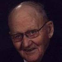 Patti Wills's Instagram, Twitter & Facebook