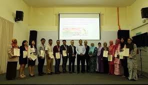 Lembaga jurukur tanah malaysia 201 views. Majlis Penyampaian Anugerah Dekan Sijil Keahlian Lembaga Juruukur Bahan Malaysia Photos