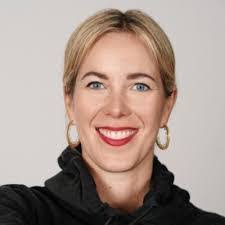 Lisa Brandenstein's Instagram, Twitter & Facebook