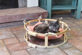 The basic flat is the simplest of hammocks: How To Make A Diy Cat Hammock For Your Furry Friend