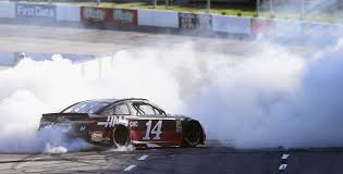 The defending nascar cup series champion has had a rough start to the year overall, finishing outside the top 10 in four of his eight starts. Nascar Race Mom Bowyer S Back