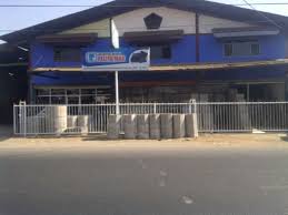 Jual genteng beton,jual genteng malang,jual genteng beton malang,genteng beton malang genteng beton flat,genteng beton murah,genteng kami ud pelita mas ,menyediakan genteng beton dengan kualitas tinggi,kuat dan memiliki desain yang minimalis dengan menggunakan mesin cangih. Genteng Beton Murah Genteng Beton Flat Murah Genteng Beton Flat Vertical Posts Facebook