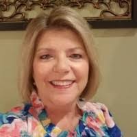 Sandra Darby's Instagram, Twitter & Facebook