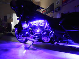Custom Fusion Led Accent Kit On This 2015 Cvo Street Glide Visit Chromeglow Com And Sportbikelites Motorcycle Led Lighting Motorcycle Sounds Motorcycle Lights