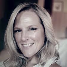 The City of Manitowoc is getting 2 new Hotels and a new Restaurant! Last  week the City Council approved a term sheet for the 2 new hotels and  restaurant to be built