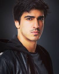 Dejan Loyola (@dejanloyola) • Instagram photos and videos