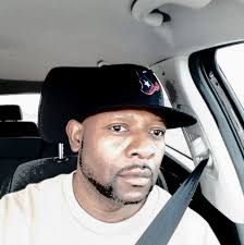 Marvin Mickens's Instagram, Twitter & Facebook