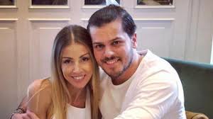 He is an actor, known for the voice portugal (2014), enrique iglesias feat. Mickael Carreira Emociona Se Ao Ouvir Os Irmaos Cantar Famashow