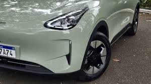 Rival do BYD Dolphin joga preços no chão em setembro; veja condições