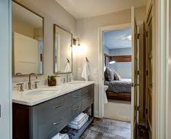 This traditional shaped mirror provides a versatile, clean, and refined look to any bathroom design. How To Choose A Bathroom Mirror Houzz Uk