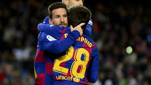 Barcelona Riqui Puig Premio A La Paciencia Y La Constancia Até porque não falta iniciativa, seja com ou sem a bola. barcelona riqui puig premio a la
