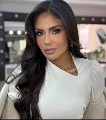 Johnny Llerena (@johnnyllerena) • Instagram photos and videos