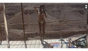 Je vous aime bien mais fétichistes mais... : 24h après son arrivée sur  MYM, cette célèbre influenceuse quitte déjà la plateforme de charme