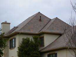 Four different shingle widths create the random appearance of a real wood shake roof, the maker says. Davinci Roofscapes M S Roofing Contracting Bucks County And East Montgomery County