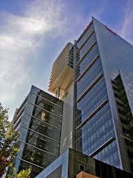 Featuring a distinctive stepped profile in the skyline of sydney, the form of deutsche bank place was a response to city planning guidelines to minimize shadowing of neighboring public spaces. Westpac Place Wikipedia