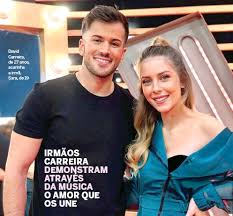 Последние твиты от mickael carreira (@mickaeloficial). David E Sara Carreira Fazem Irmao Chorar Pressreader