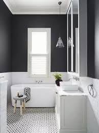 10 Inspirasi Desain Kamar Mandi Bernuansa Hitam Dan Putih