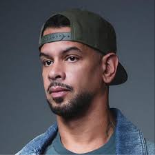 PS1: álbumes, canciones y conciertos