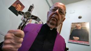 Смотреть что такое exorzist в других словарях: Exorzismus Im 21 Jahrhundert Wenn Die Angst Vorm Teufel Zur Fixen Idee Wird Archiv