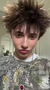 #duet with @Brennan🔛🔝 mr steal ur girl🥶.. #brennanmyers #brennan  #glowhouse #glowhouseparty #foryoupage #foryou