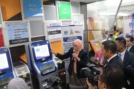 Membolehkan pengguna mengemukakan aduan, cadangan, penghargaan atau pertanyaan mengenai perkhidmatan yang disediakan oleh majlis perbandaran klang melalui atas talian. Majlis Perbandaran Subang Jaya Cukai Tanah