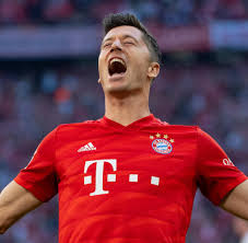 Güncel performans bilgileri robert lewandowski (fc bayern münchen) oynanan maçlar goller asistler kartlar tüm müsabakalar. Robert Lewandowski Sturmer Welt