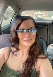 Lillie Carlson's Instagram, Twitter & Facebook