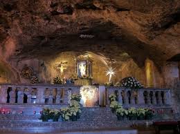 Come potete immaginare, dietro questi numeri c'è un grande sforzo. Santuario San Michele Arcangelo Puglia Regions Of Italy Southern Italy