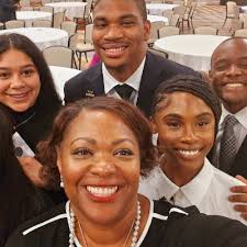 Angela Heard Abel (@angelamabel1)