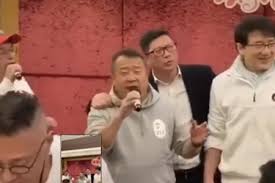 In cantonese, it is dahng in yale and dang6 in jyutping. ç¶²å‚³æ™šå®´ç‰‡æ®µé„§ç‚³å¼· å­¸æˆé¾æ–¹ä¸­ä¿¡åšè­¦å¯Ÿ ä¿¡å ±ç¶²ç«™hkej Com