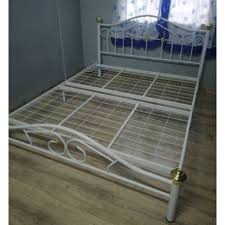 See more ideas about furniture, iron furniture, steel furniture. Metal Queen Bed Frame Katil Besi Queen Size Double Bed White Bed Katil Putih Katil Besi Steel Frame 5 5 Kaki 5 Feet Shopee Malaysia