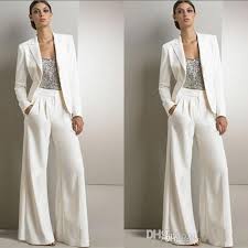Le bon look pour aller à un mariage. Pas Cher Costumes De Mariage Pour La Mariee Achetez Des Produits En Gros Du Canada En Ligne Depuis La Chine Dhgate Com France