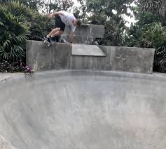 Instagram post by tony hawk • mar 16, 2012 at 11:36pm utc. Tony Hawk On Twitter Pivot On The Waterfall Of What Might Be The Only Backyard Pool With Transitions In Lima