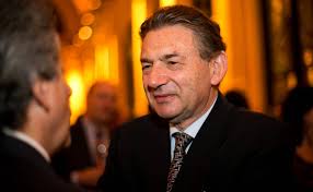 Itaú reformula comitê executivo após anúncio de saída de diretores