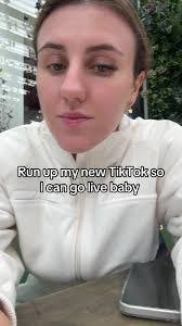 Shay Robertson's Instagram, Twitter & Facebook