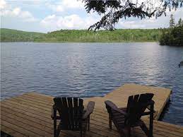 The property which is a large well presented victorian terraced house which is very.read more. Lakeside Cozy Bear Cabin Wakefield Cottage Rental Gl 21058 Cottagesincanada