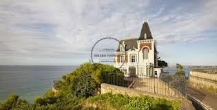Dinard Pointe De La Malouine Villa Les Roches Brunes C A Lamoureux Pointemalouine Dinard Villa Bord De Mer