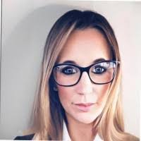 Kate Calder's Instagram, Twitter & Facebook