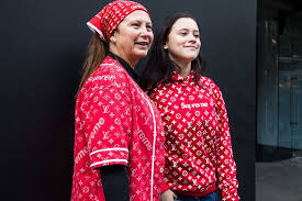 Supreme X Louis Vuitton Box Logo Hoodies Have Resell Prices Of Up To 25 000 Usd Hoodie Logo Jackets Men Fashion Vuitton Box