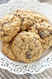 These Soft And Chewy Oatmeal Raisin Cookies Are Super Soft Thick And Loaded Cookie Recipes Oatmeal Raisin Oatmeal Raisin Cookies Chewy Oatmeal Cookies Chewy