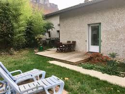 Avec maison, jardin et terrasse 3d vous avez un outil qui vous permet de concevoir les plans de. Buxusland Gite 29 M2 Jardin Terrasse Et Parking Updated 2020 Holiday Rental In La Buisse Tripadvisor