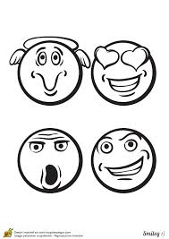 Des Emoticones A Colorier Ange Amoureux Interpelle Et Souriant Dessin Smiley Coloriage Coloriage Naruto