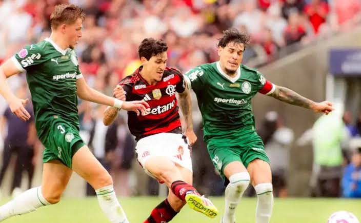CBF define data e hor&aacute;rio de duelo entre Palmeiras e Flamengo no Brasileir&atilde;o