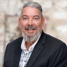 Robbie Ballance's Instagram, Twitter & Facebook