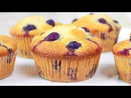 Rucki Zucki Blaubeer Muffins Diese Saftigen Muffins Gehen Auch Mit Anderen Beeren Youtube Blaubeer Muffins Muffins Backen Saftige Muffins