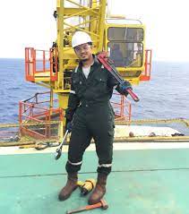 Susahnya masuk jadi pekerja minyak image source. Gaji Rm7k Untuk 3 Minggu Tapi Lelaki Ini Kongsi Realiti Pekerja Offshore Yang Ramai Tak Tahu