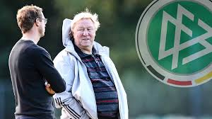 Es werden unter anderem die trainerstationen und seine stationen als spieler aufgelistet. Ex Trainer Horst Hrubesch Kritisiert Dfb Nachwuchsarbeit Das Argert Mich Immer Wieder Sportbuzzer De
