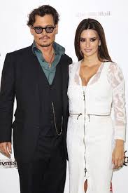 картинки из фильма пираты карибского моря на странных берегах Pirates Of The Caribbean On Stranger Tides Uk Premiere Piraty Karibskogo Morya Na Strannyh Beregah Velikobrita Piraty Karibskogo Morya Piraty Dzhonni Depp