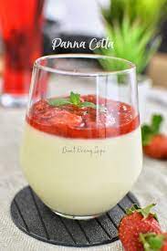 The cream may be aromatized with coffee, vanilla, or other flavorings. Panna Cotta Strawberry Sedap Dan Lembut Buat Orang Lapo
